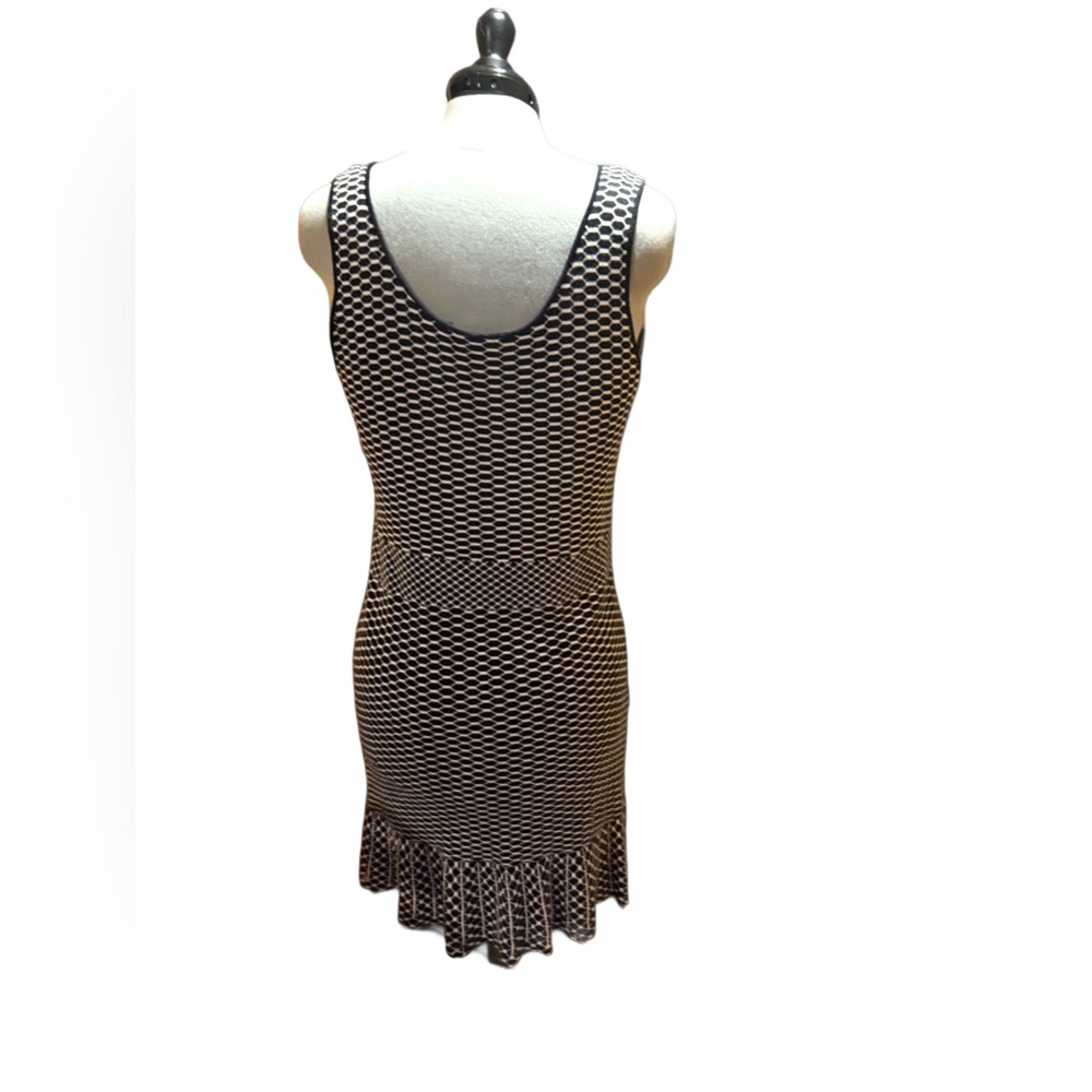 Sofia by Sofia Vergara Black/Soft White Geometric… - image 2